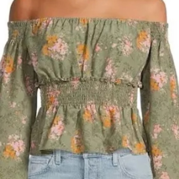 NWT! WAYF Off-the-Shoulder Floral Print Long Sleeve Smocked Crop Top SIZE S - Picture 6 of 12